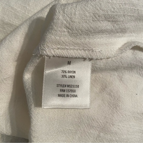 BNWT  Miami white‎ coloured button up cropped tied tank top in size medium - Picture 7 of 8